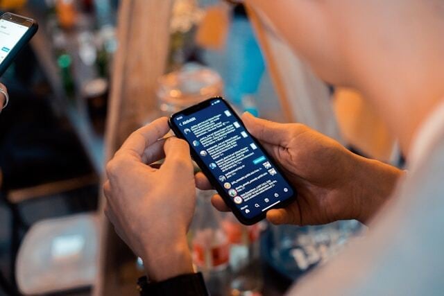 5 Message Queue Examples: Why Queuing Is Critical for Scale
